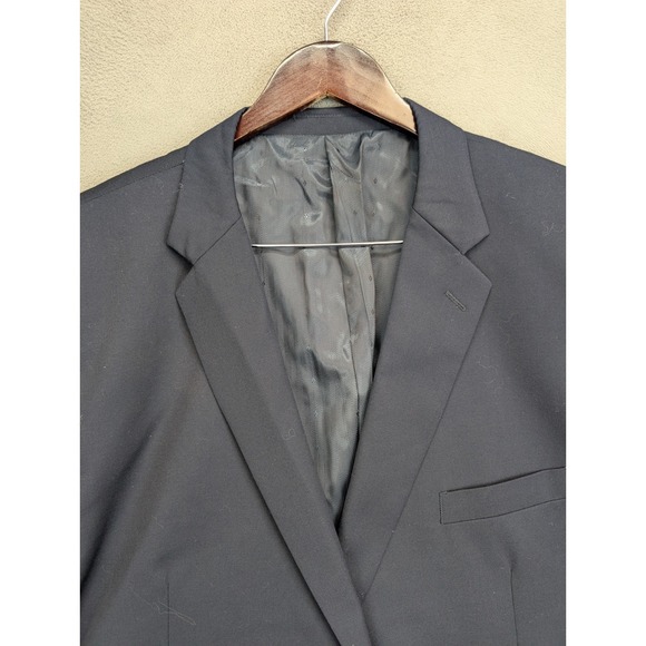 Joseph & Feiss Mens Size 52L 2 Piece Suit Navy Blue Solid Pleated Pants 48x30 - Picture 3 of 12